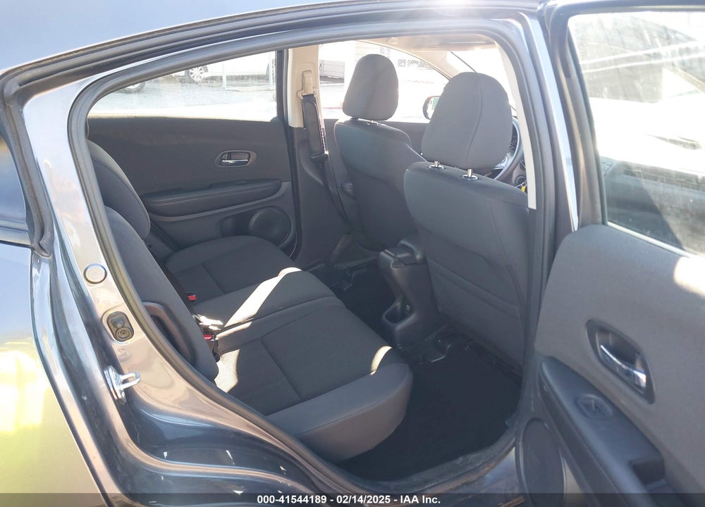 2021 HONDA HR-V AWD LX VIN: 3CZRU6H37MM743555