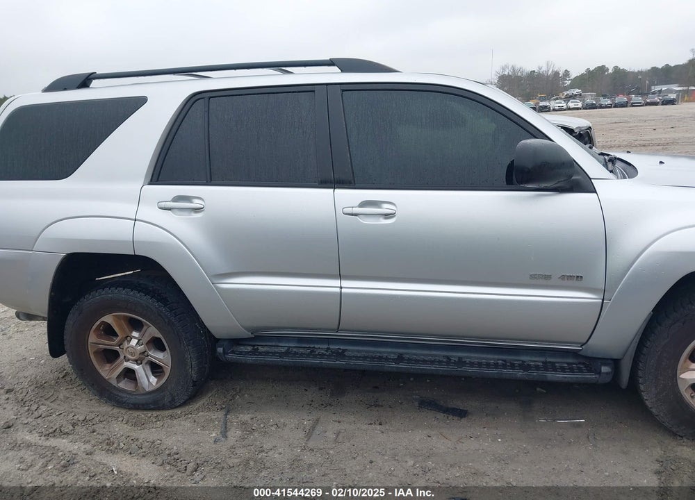 2005 TOYOTA 4RUNNER SR5 V6 VIN: JTEBU14R658051907