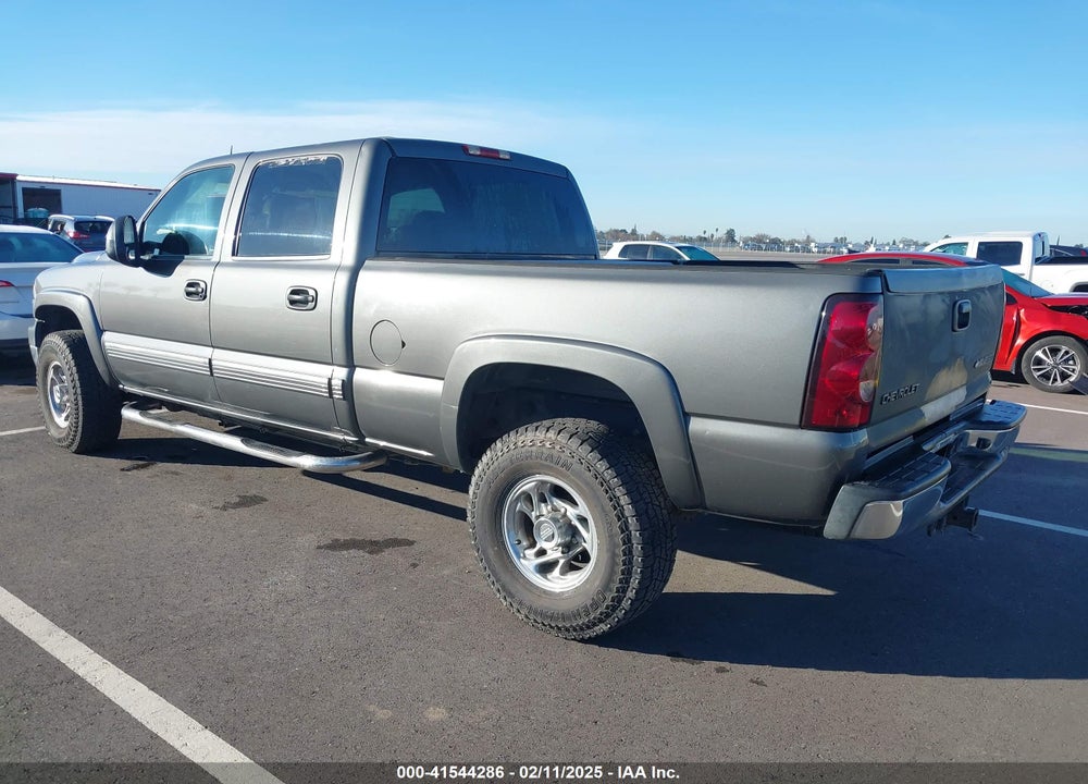 2002 CHEVROLET SILVERADO 2500HD LT VIN: 1GCHK23112F167268