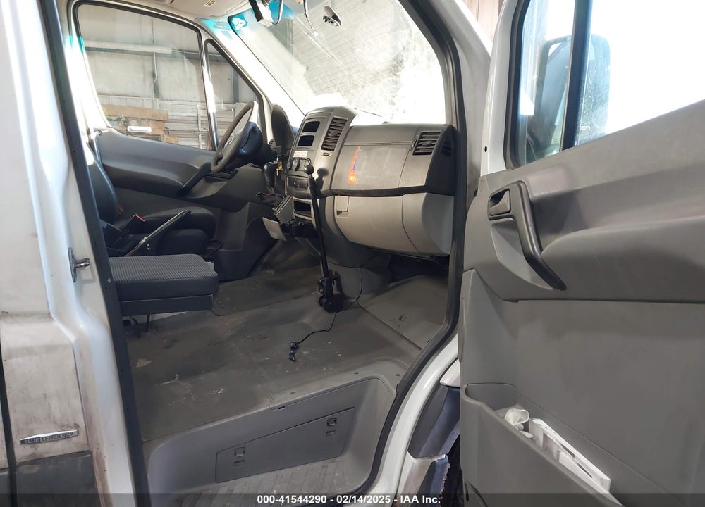 2012 MERCEDES-BENZ SPRINTER 2500 HIGH ROOF VIN: WD3PE8CB2C5684465