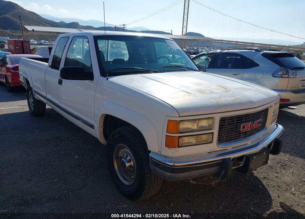 1997 GMC SIERRA 2500 HD SL VIN: 1GTGC29F0VE530973