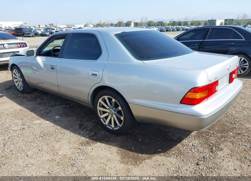 2000 LEXUS LS 400 VIN: JT8BH28F3Y0170112