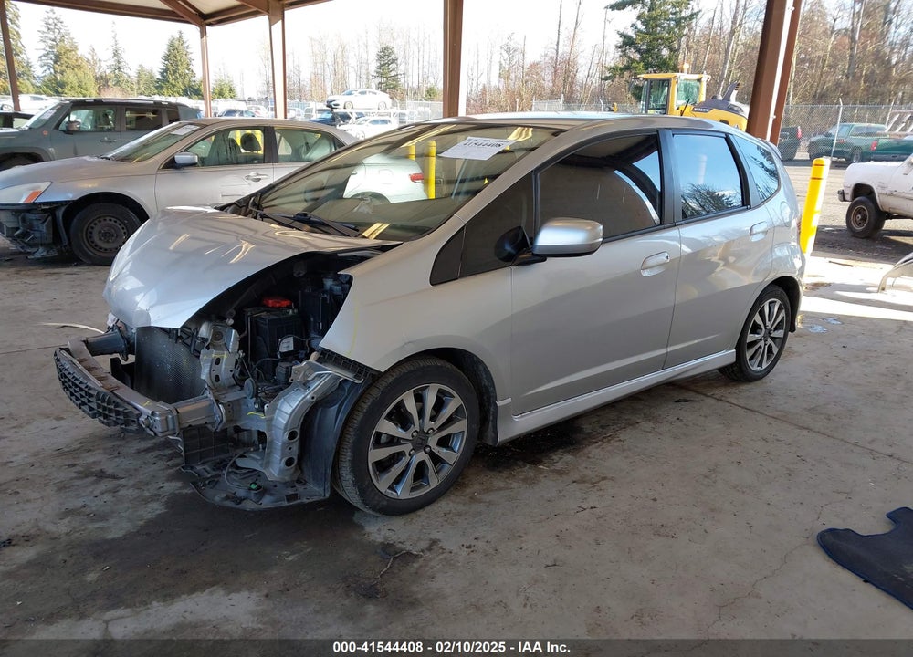 2012 HONDA FIT SPORT VIN: JHMGE8H57CC041676