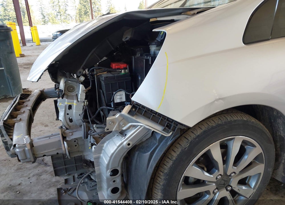 2012 HONDA FIT SPORT VIN: JHMGE8H57CC041676