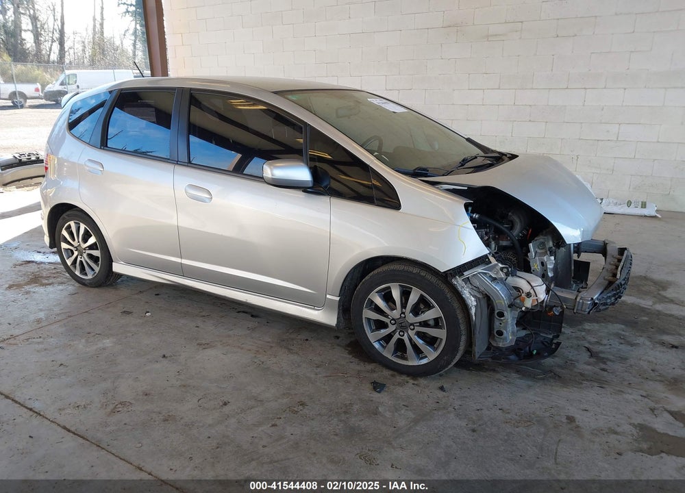 2012 HONDA FIT SPORT VIN: JHMGE8H57CC041676