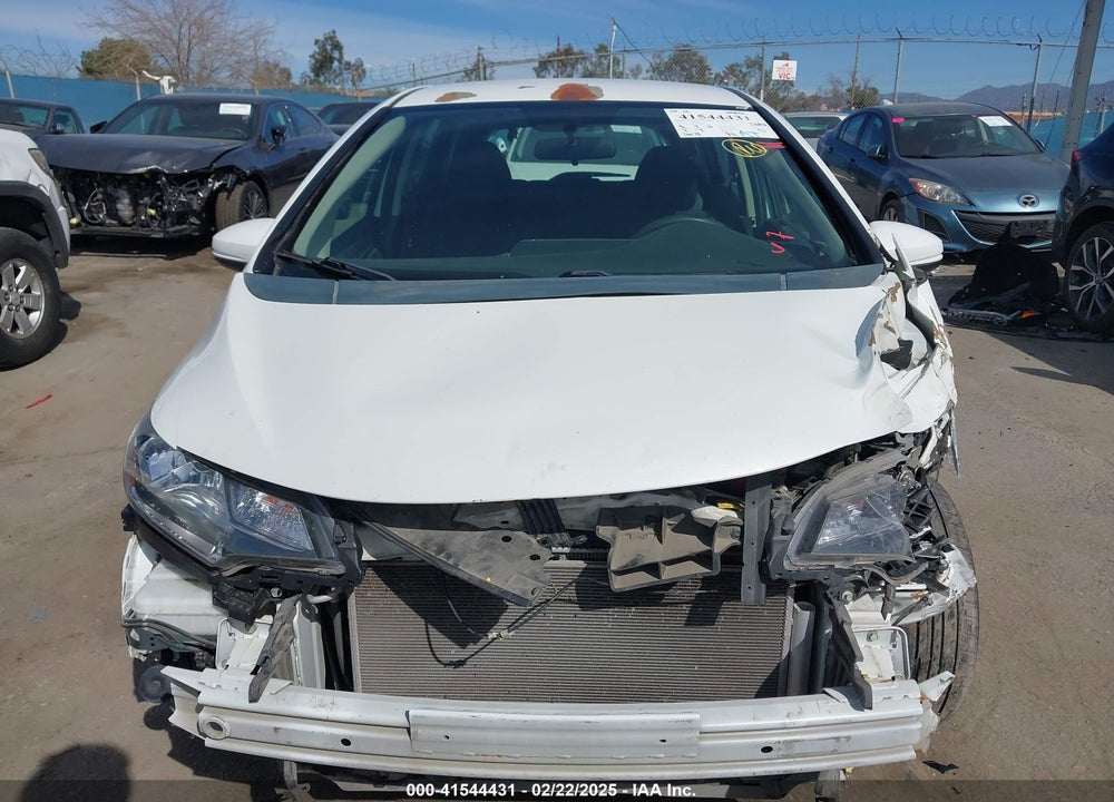 2018 HONDA FIT VIN: 3HGGK5H49JM732866