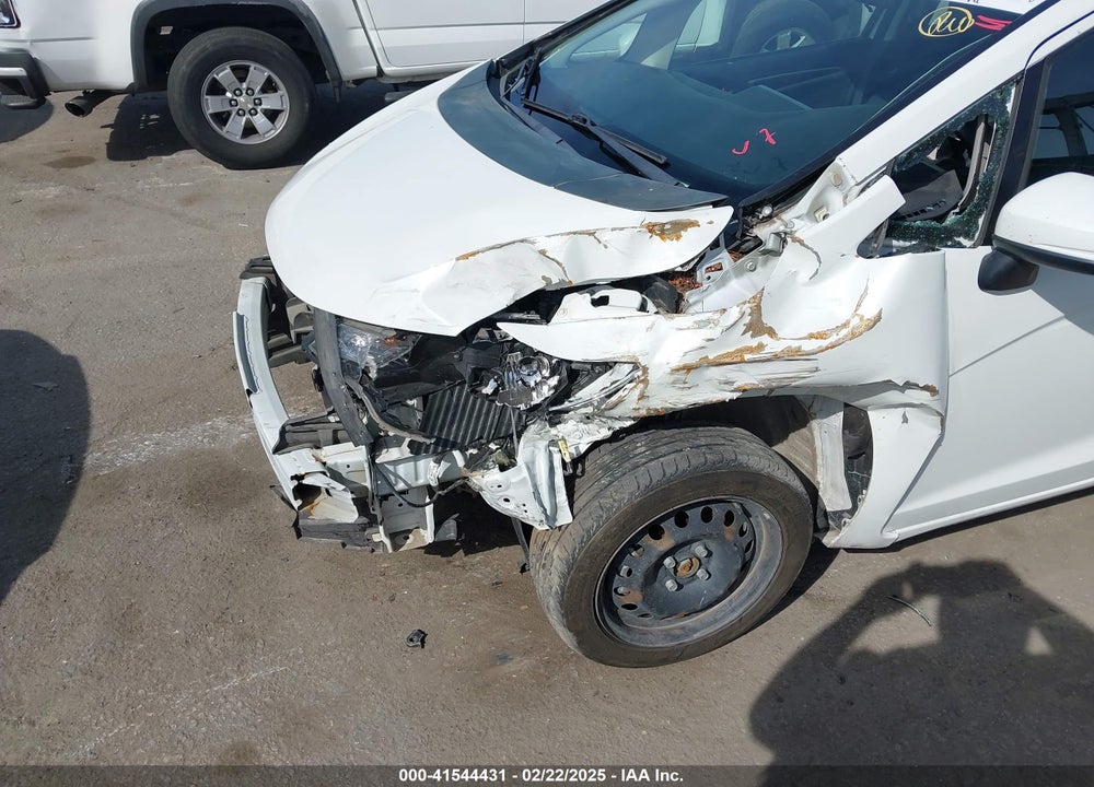2018 HONDA FIT VIN: 3HGGK5H49JM732866