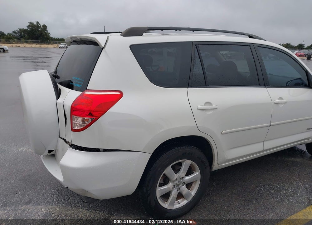 2008 TOYOTA RAV4 VIN: JTMZD31V885098426