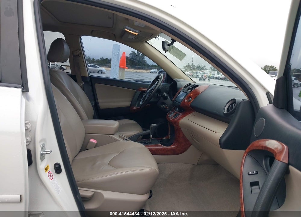 2008 TOYOTA RAV4 VIN: JTMZD31V885098426