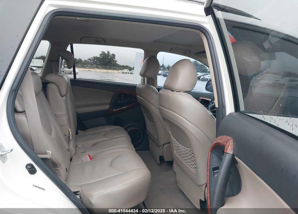 2008 TOYOTA RAV4 VIN: JTMZD31V885098426