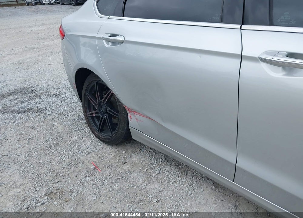 2018 FORD FUSION VIN: 3FA6P0H94JR107827