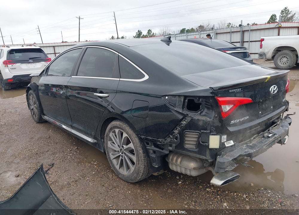 2016 HYUNDAI SONATA VIN: 5NPE34AF5GH300783