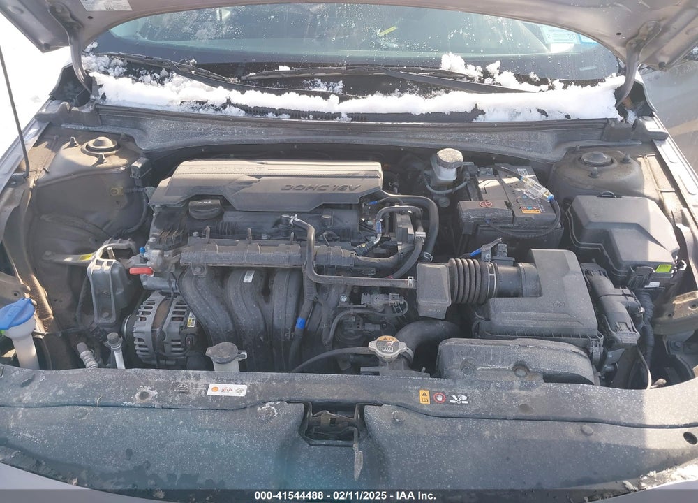 2024 HYUNDAI ELANTRA SEL VIN: KMHLM4DG0RU638198