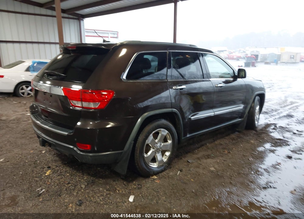 2011 JEEP GRAND CHEROKEE OVERLAND VIN: 1J4RR6GG6BC665435