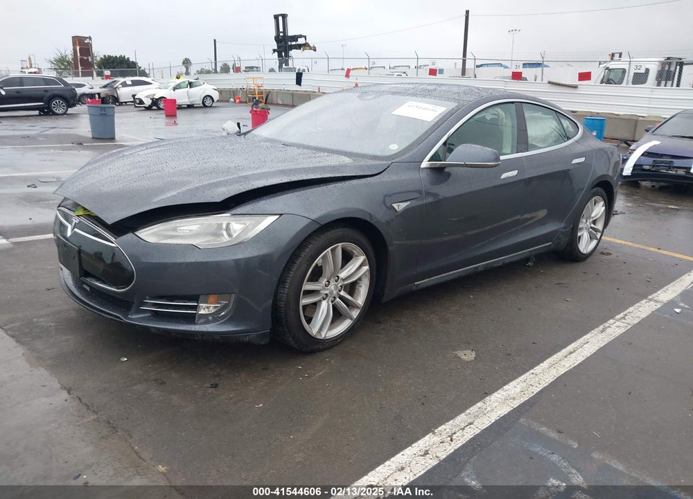 2016 TESLA MODEL S VIN: 5YJSA1E26GF120371