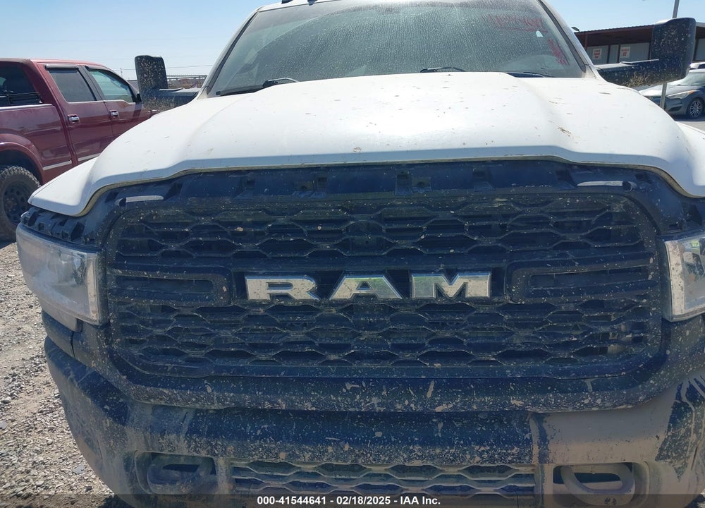 2022 RAM 3500 CHASSIS TRADESMAN/SLT/LAIE/LIMITED VIN: 3C7WRTCJ6NG200201