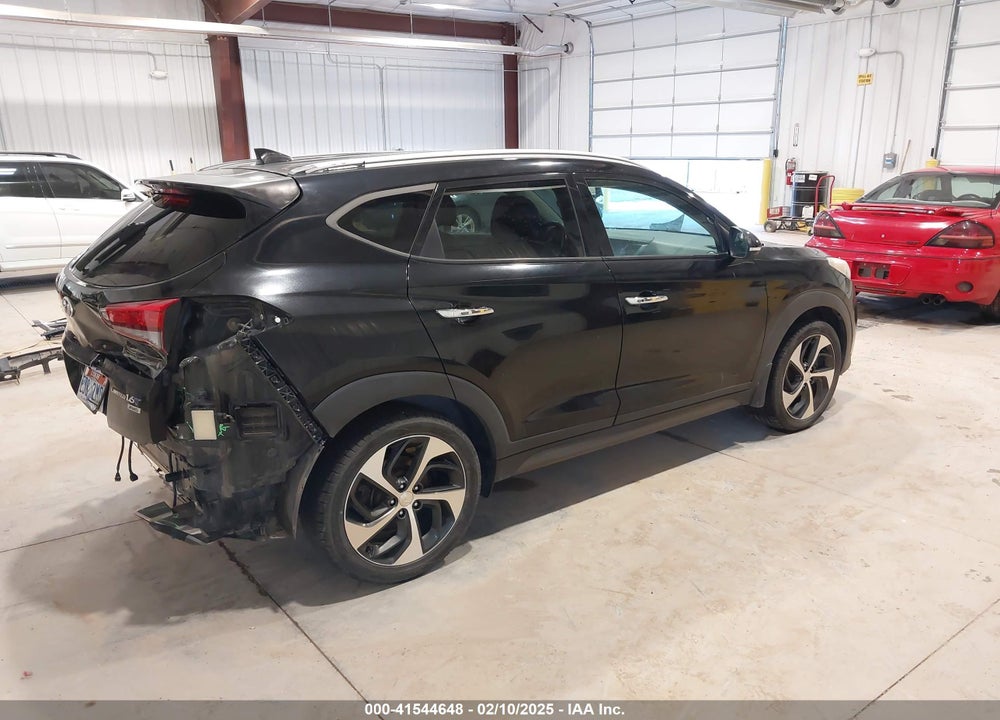 2016 HYUNDAI TUCSON VIN: KM8J3CA28GU205030