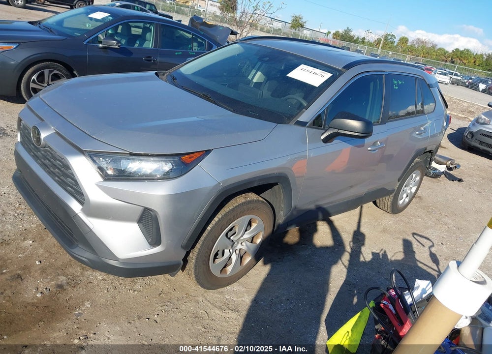 2019 TOYOTA RAV4 LE VIN: JTMH1RFV8KJ007590
