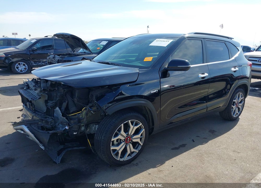 2021 KIA SELTOS VIN: KNDETCA20M7183363