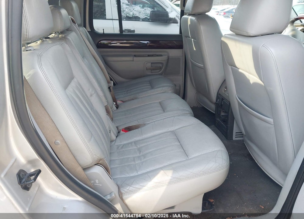2005 LINCOLN AVIATOR VIN: 5LMEU88H45ZJ03789