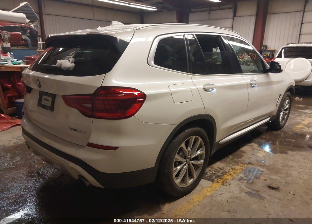 2018 BMW X3 XDRIVE30I VIN: 5UXTR9C51JLD68266