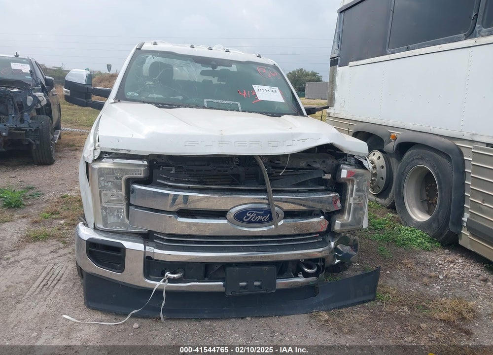 2022 FORD F-350 XLT VIN: 1FT8W3DT3NEE42725