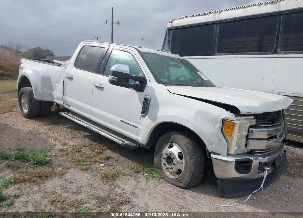 2022 FORD F-350 XLT VIN: 1FT8W3DT3NEE42725