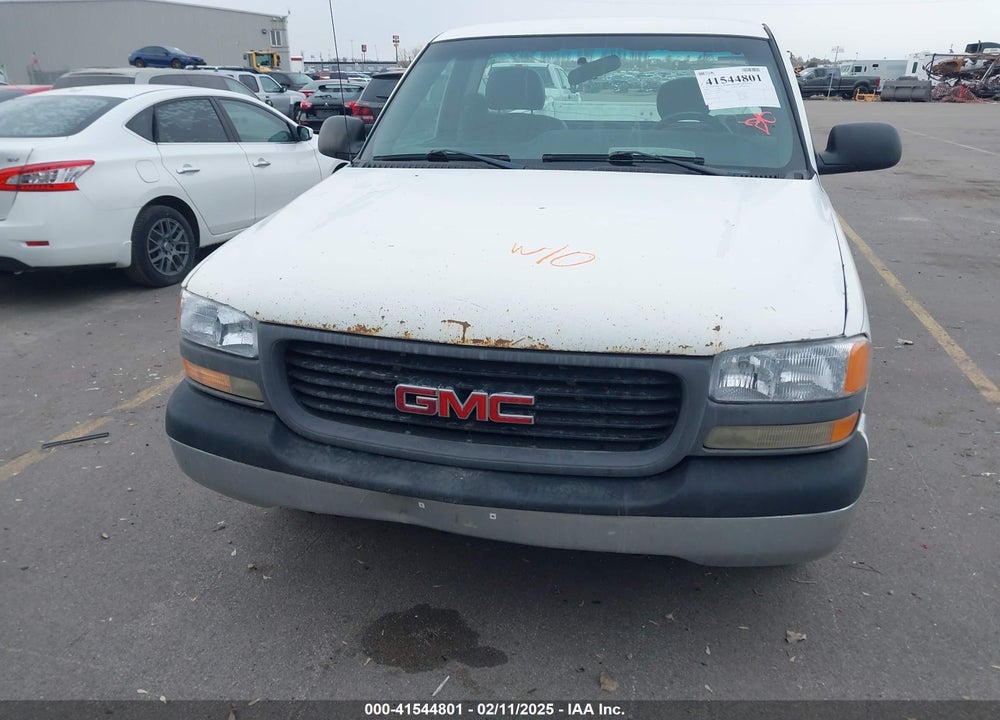 2000 GMC SIERRA 1500 SL VIN: 1GTEC14V9YE900340