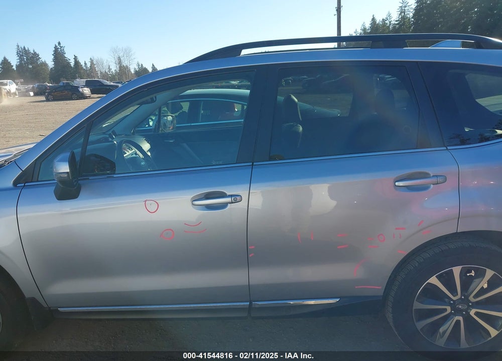 2016 SUBARU FORESTER 2.5I TOURING VIN: JF2SJAVC8GH528283