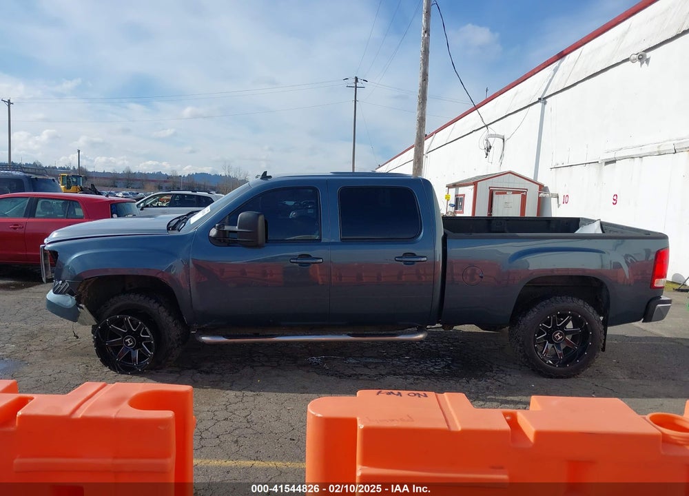 2008 GMC SIERRA 2500HD SLT VIN: 1GTHK23618F161989