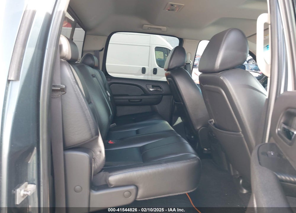 2008 GMC SIERRA 2500HD SLT VIN: 1GTHK23618F161989