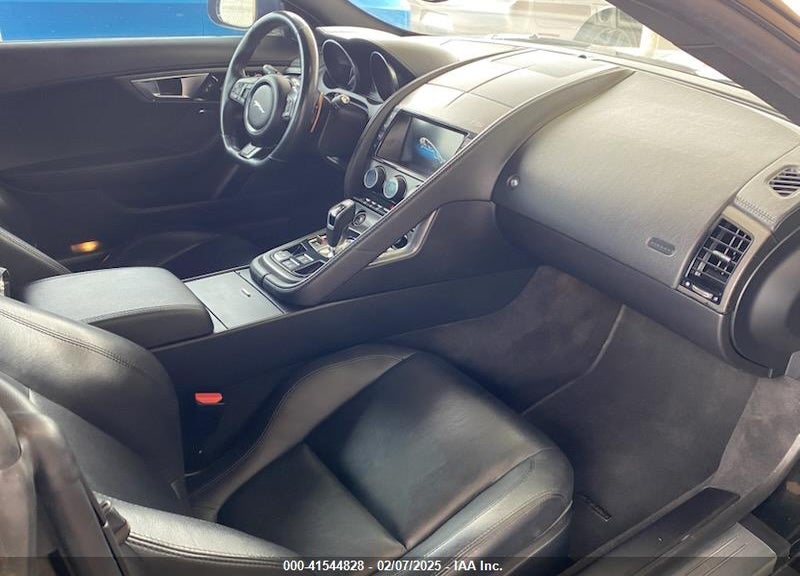 2016 JAGUAR F-TYPE S VIN: SAJWJ6BV7G8K24656