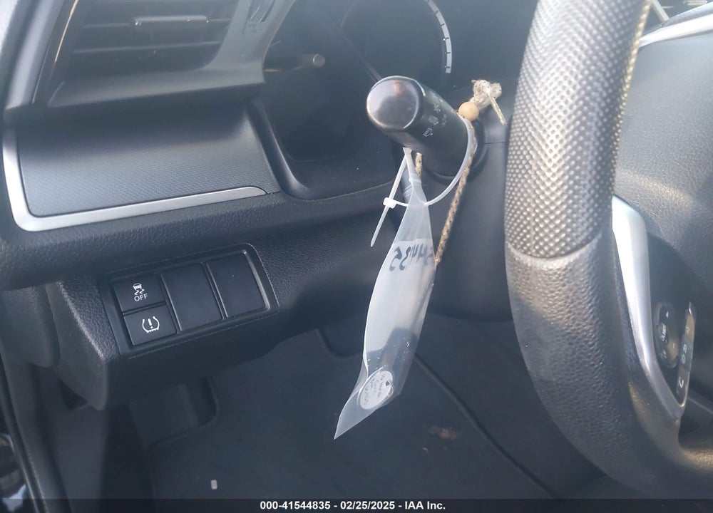 2016 HONDA CIVIC VIN: 2HGFC2F57GH565465