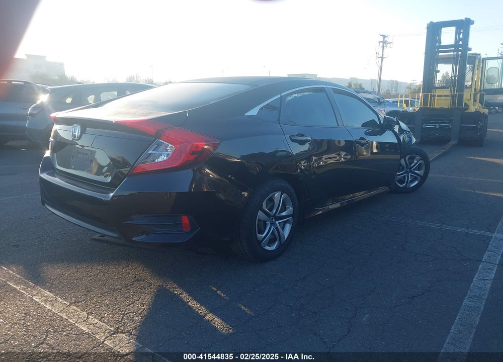 2016 HONDA CIVIC VIN: 2HGFC2F57GH565465