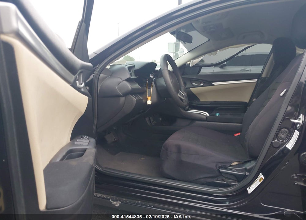 2016 HONDA CIVIC VIN: 2HGFC2F57GH565465
