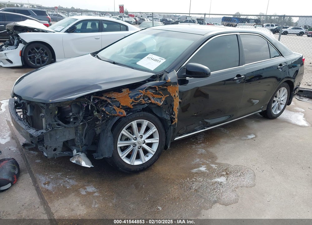 2014 TOYOTA CAMRY XLE VIN: 4T4BF1FK7ER364343