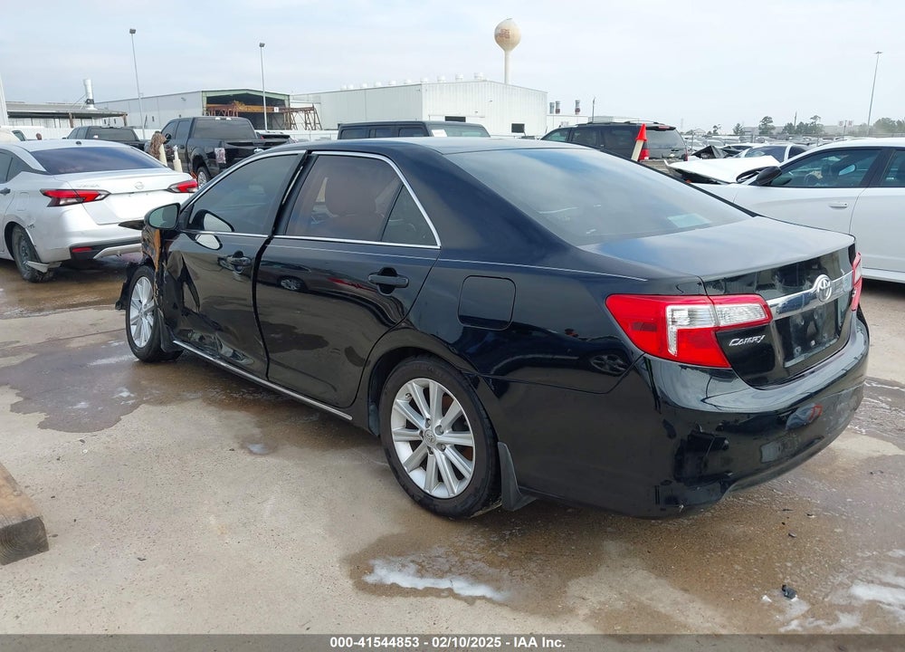 2014 TOYOTA CAMRY XLE VIN: 4T4BF1FK7ER364343