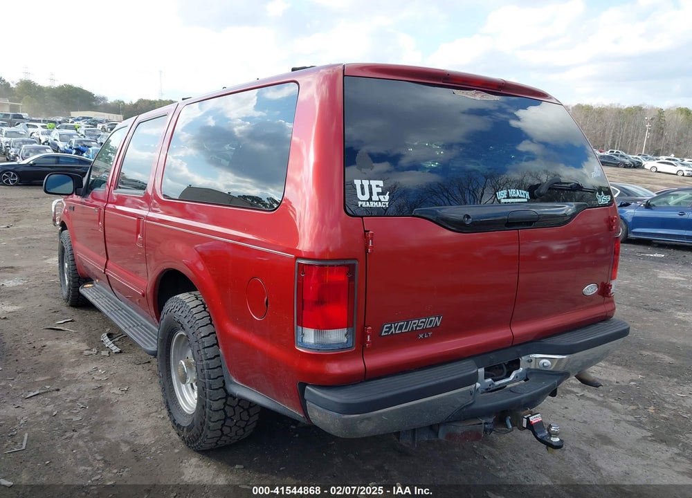 2000 FORD EXCURSION XLT VIN: 1FMNU40L8YEA99446