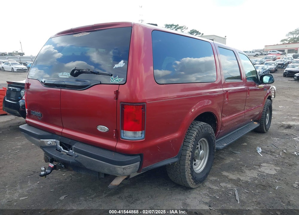 2000 FORD EXCURSION XLT VIN: 1FMNU40L8YEA99446