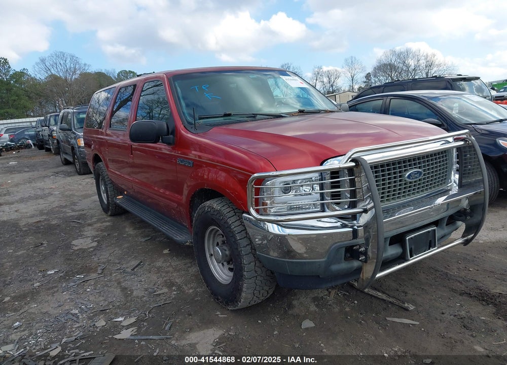 2000 FORD EXCURSION XLT VIN: 1FMNU40L8YEA99446