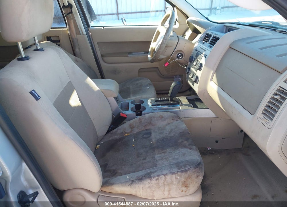 2009 FORD ESCAPE XLT VIN: 1FMCU03799KA86335