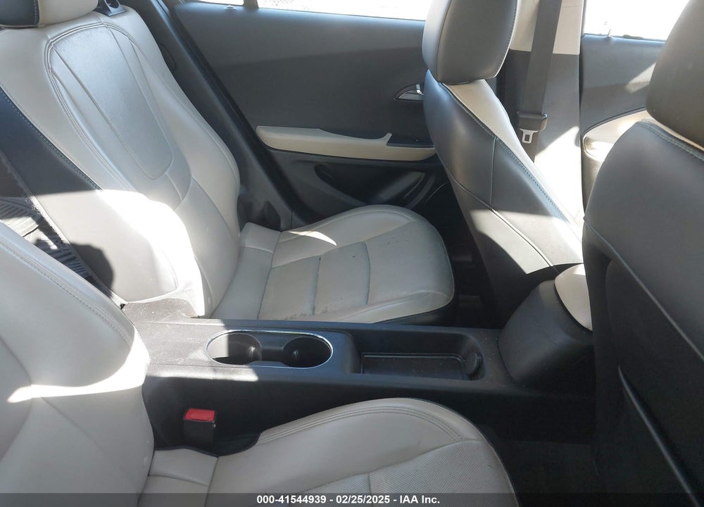 2012 CHEVROLET VOLT VIN: 1G1RD6E44CU103468