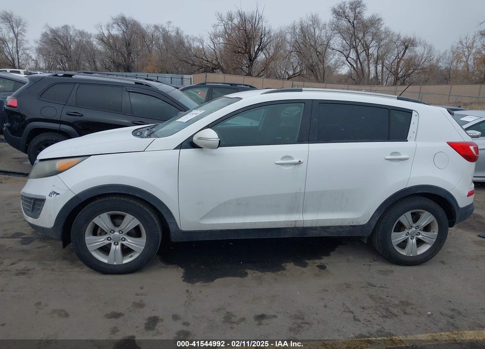 2011 KIA SPORTAGE LX VIN: KNDPB3A24B7087941