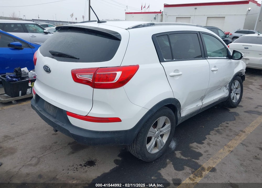 2011 KIA SPORTAGE LX VIN: KNDPB3A24B7087941