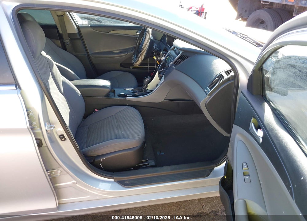 2011 HYUNDAI SONATA GLS VIN: 5NPEB4ACXBH092384
