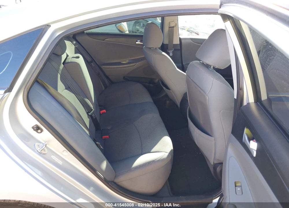 2011 HYUNDAI SONATA GLS VIN: 5NPEB4ACXBH092384