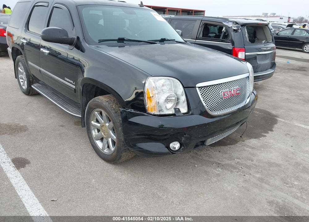 2014 GMC YUKON DENALI VIN: 1GKS2EEF9ER186724