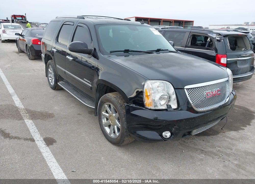 2014 GMC YUKON DENALI VIN: 1GKS2EEF9ER186724