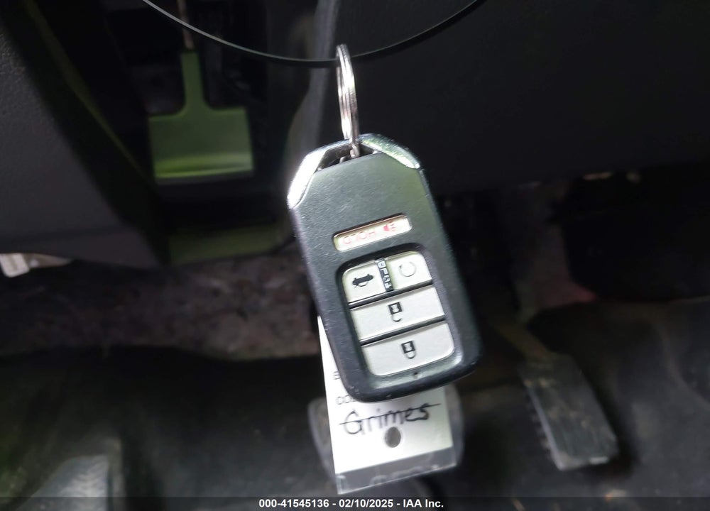 2017 HONDA CIVIC VIN: 19XFC2F73HE051688