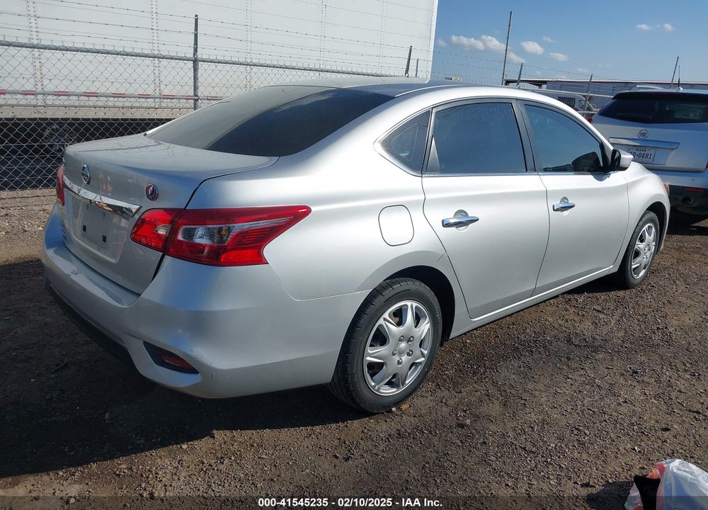 2017 NISSAN SENTRA VIN: 3N1AB7AP3HY352528